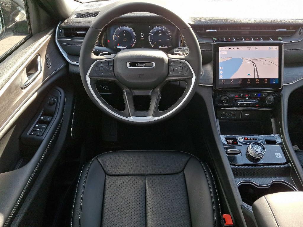new 2025 Jeep Grand Cherokee car, priced at $53,535