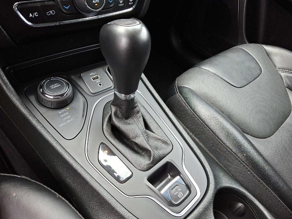 used 2022 Jeep Cherokee car, priced at $25,570