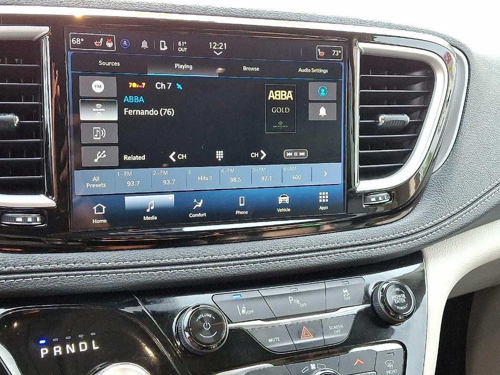 used 2023 Chrysler Pacifica Hybrid car, priced at $24,898