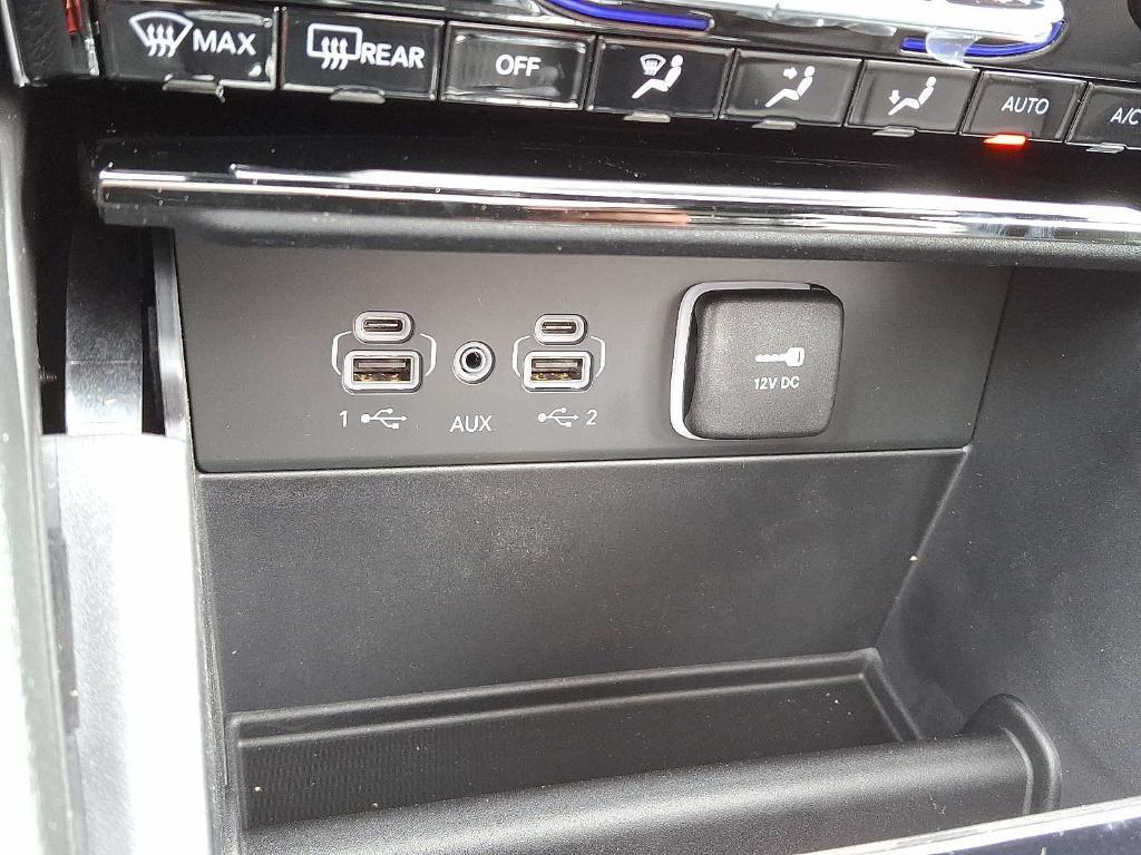 new 2025 Jeep Grand Cherokee car