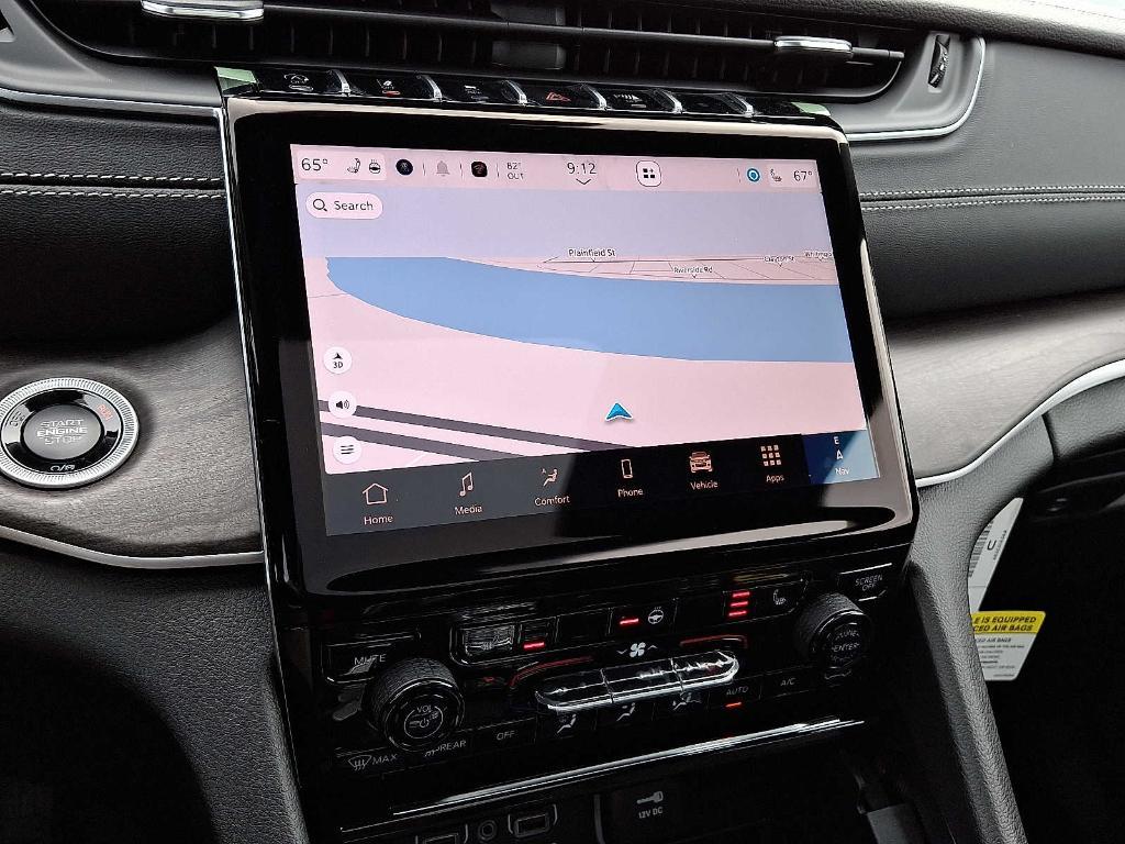 new 2025 Jeep Grand Cherokee car