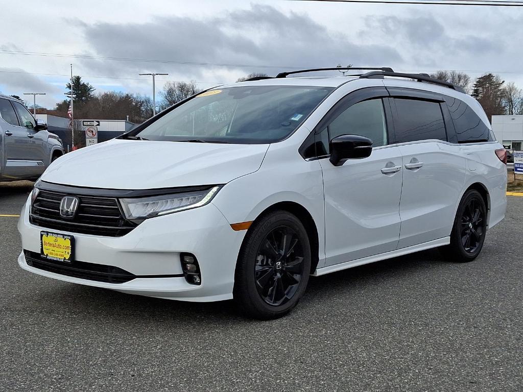 used 2023 Honda Odyssey car, priced at $35,042