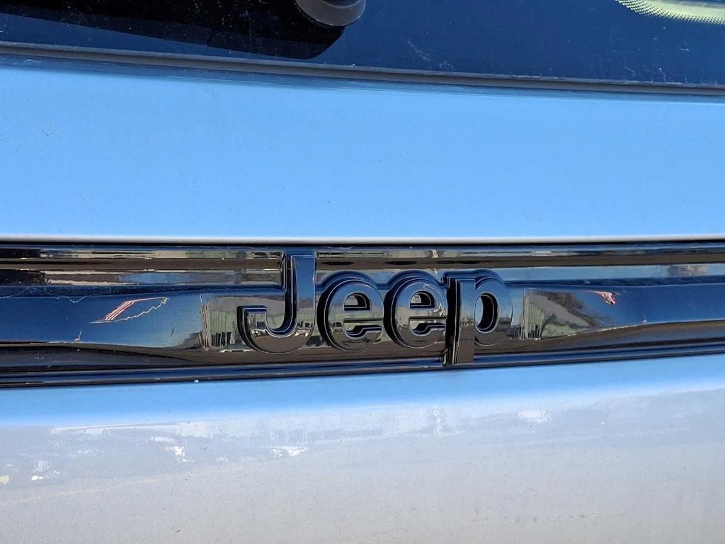 new 2025 Jeep Grand Cherokee car, priced at $48,519