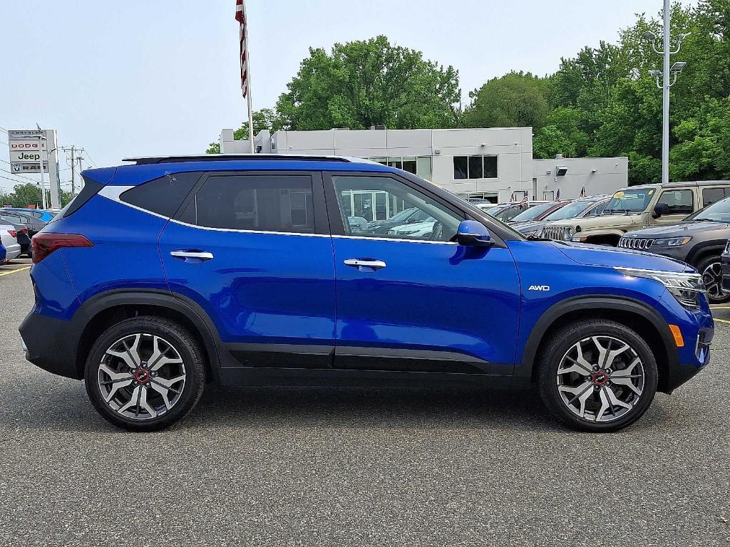used 2022 Kia Seltos car, priced at $19,152