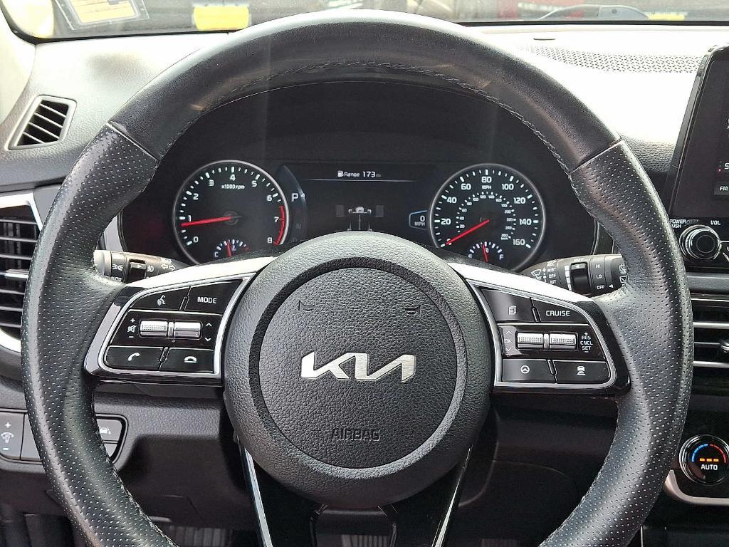 used 2022 Kia Seltos car, priced at $19,152