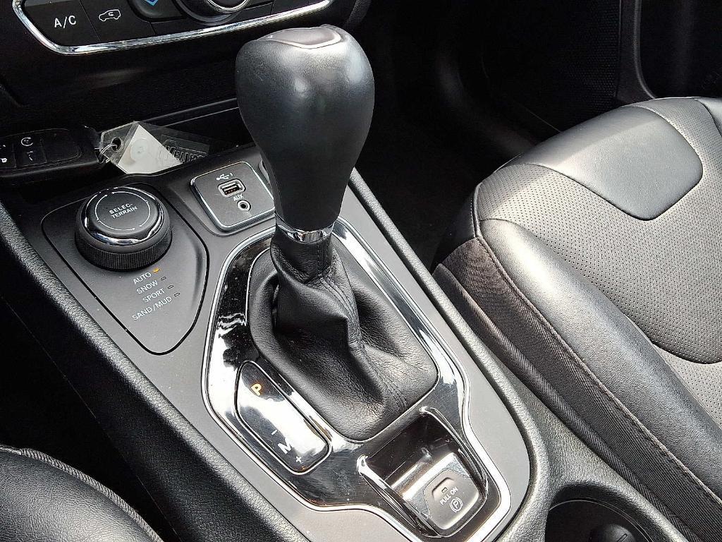 used 2022 Jeep Cherokee car, priced at $26,878