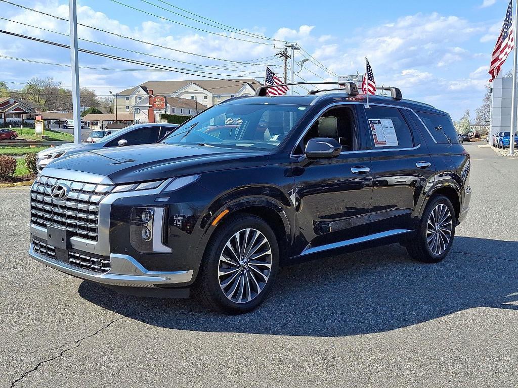 used 2023 Hyundai Palisade car, priced at $36,060