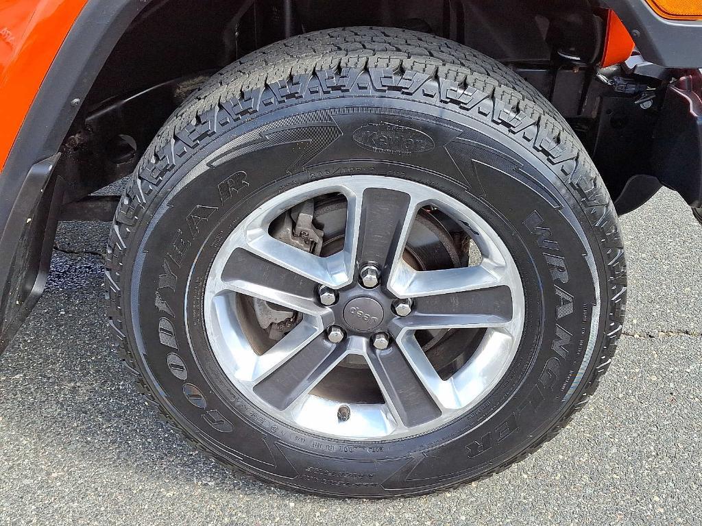 used 2018 Jeep Wrangler Unlimited car, priced at $23,874