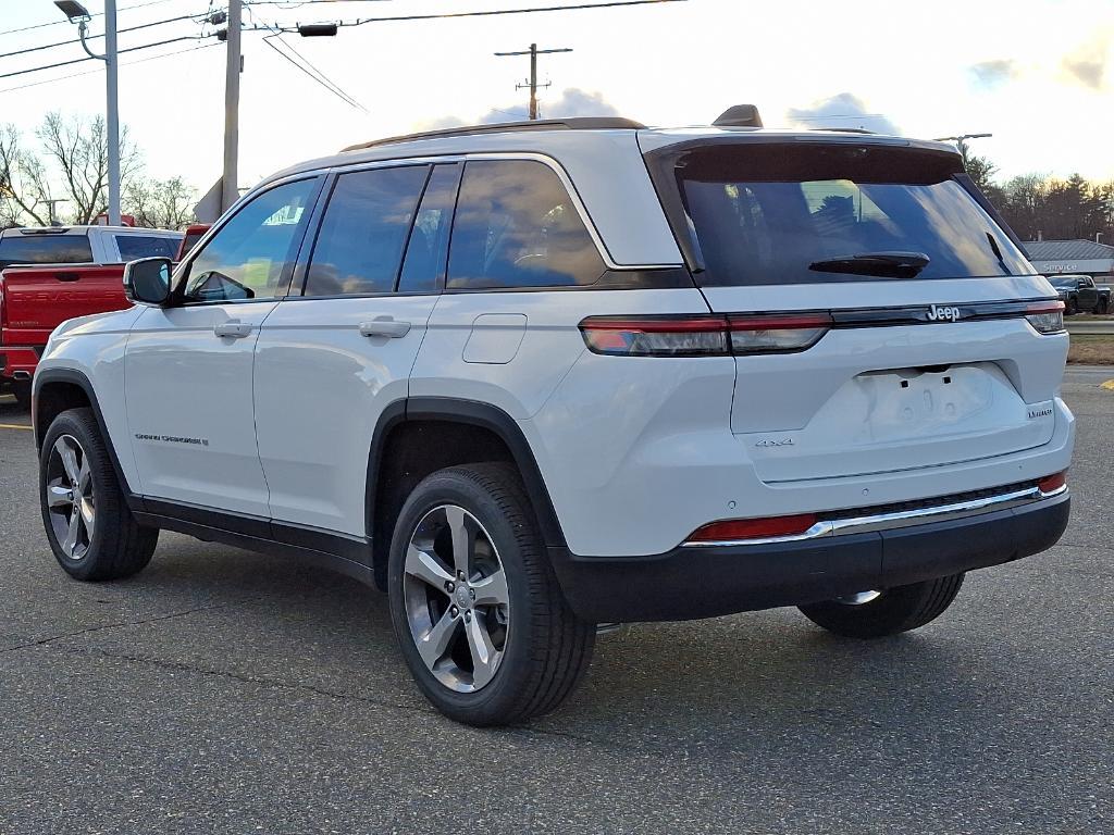 new 2025 Jeep Grand Cherokee L car, priced at $50,810