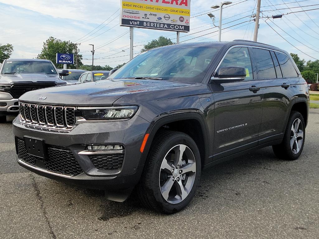 new 2024 Jeep Grand Cherokee 4xe car, priced at $54,425