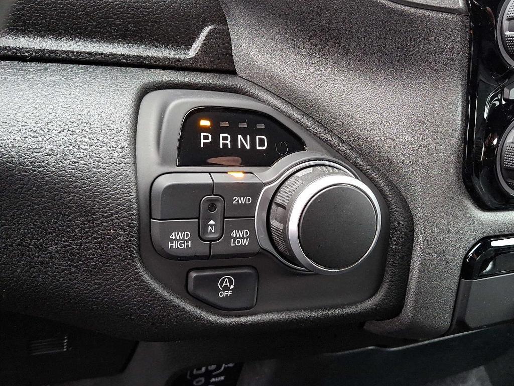 new 2025 Ram 1500 car, priced at $45,285