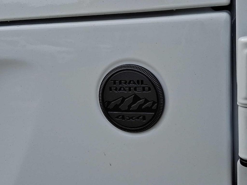 new 2025 Jeep Wrangler car