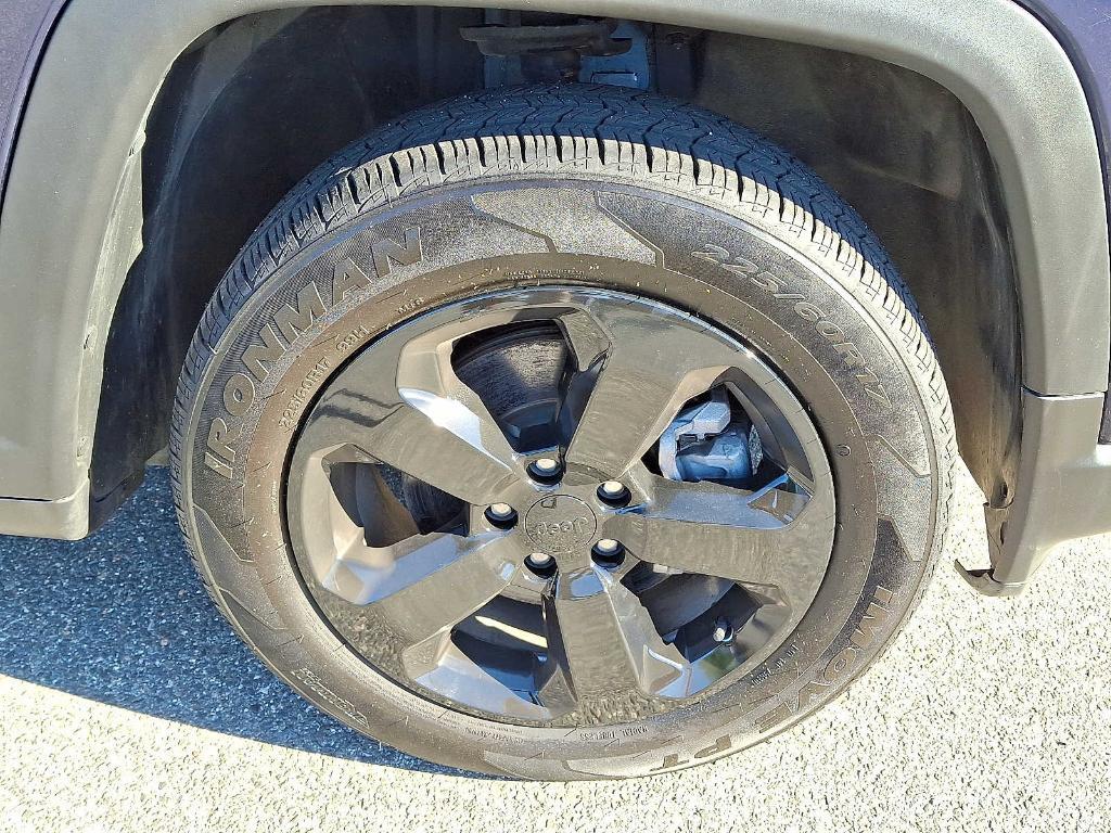 used 2021 Jeep Compass car, priced at $20,889