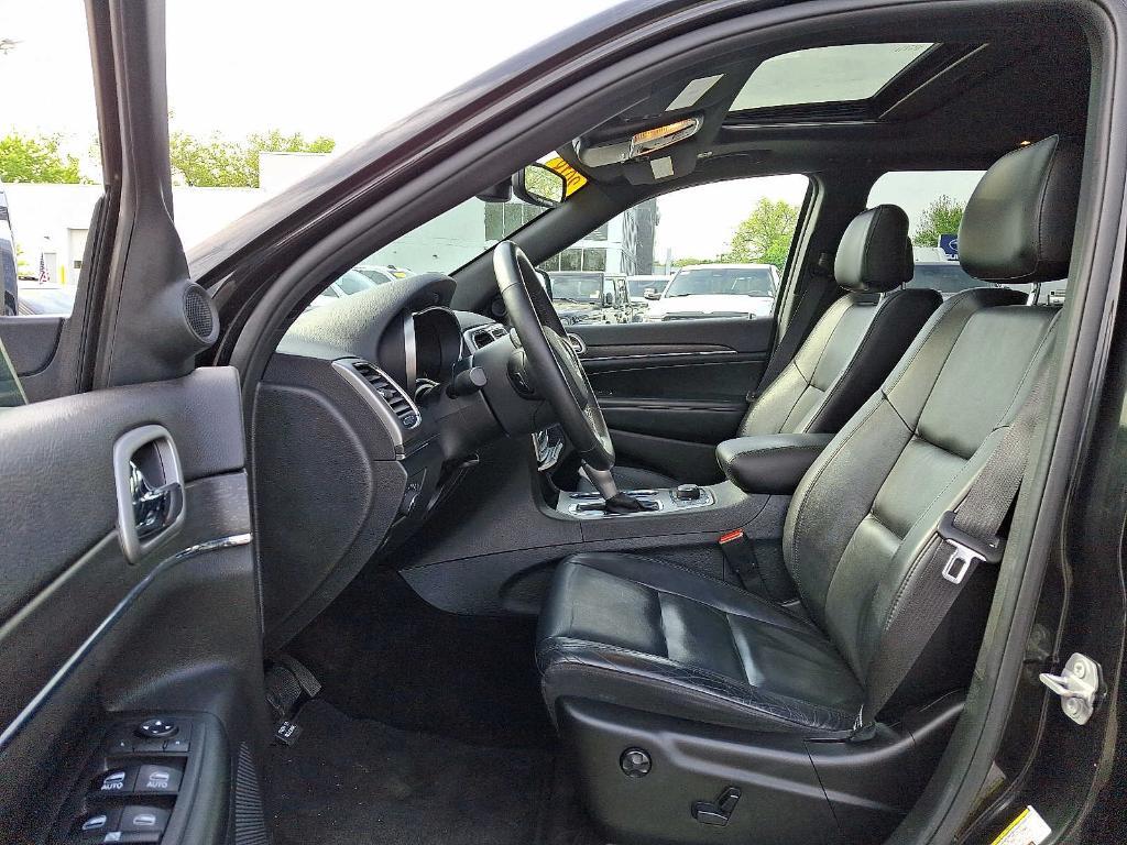 used 2018 Jeep Grand Cherokee car, priced at $17,953