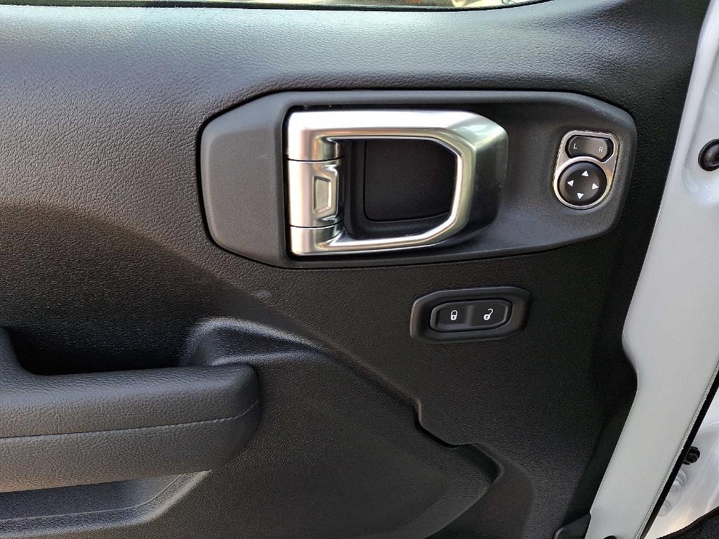 new 2025 Jeep Gladiator car, priced at $49,346