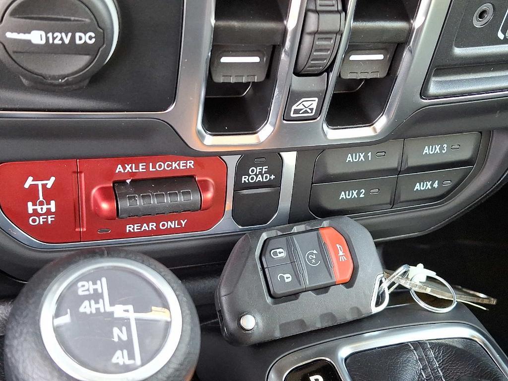 new 2025 Jeep Gladiator car, priced at $49,346