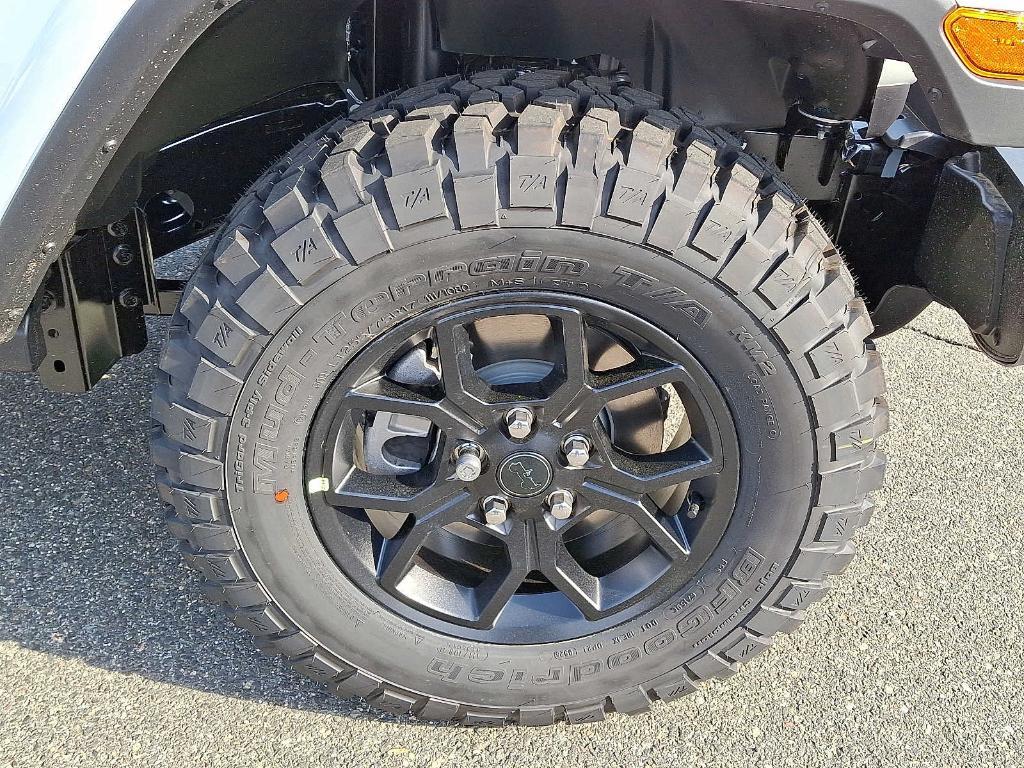new 2025 Jeep Gladiator car, priced at $49,346