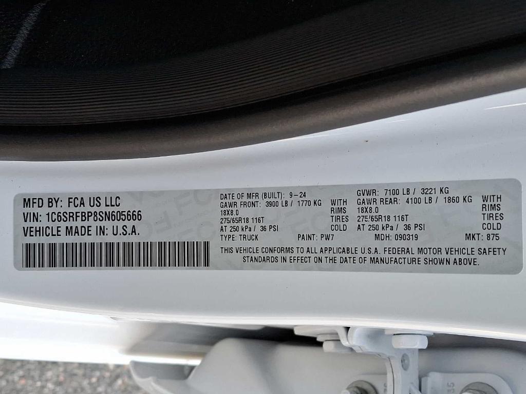 new 2025 Ram 1500 car, priced at $48,571