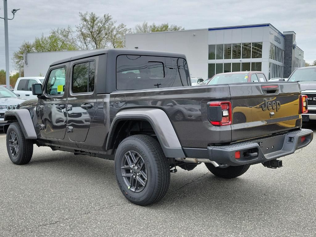 new 2024 Jeep Gladiator car, priced at $42,765