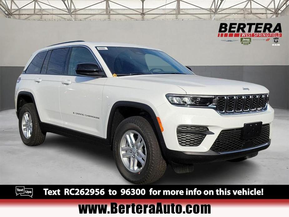 new 2024 Jeep Grand Cherokee car, priced at $38,625