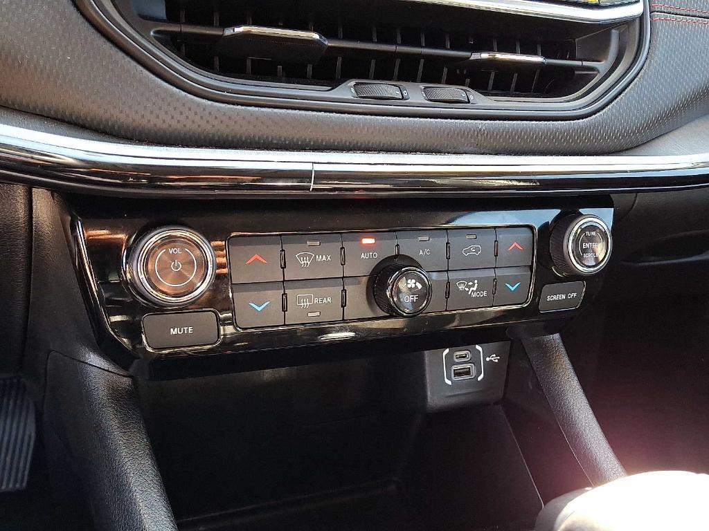 used 2022 Jeep Compass car, priced at $23,974