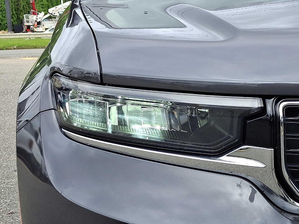 used 2021 Jeep Grand Cherokee L car, priced at $28,809