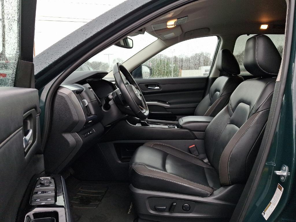 used 2022 Nissan Pathfinder car, priced at $25,166