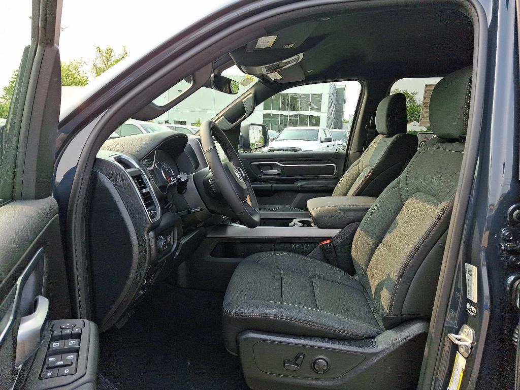 new 2025 Ram 1500 car, priced at $53,523