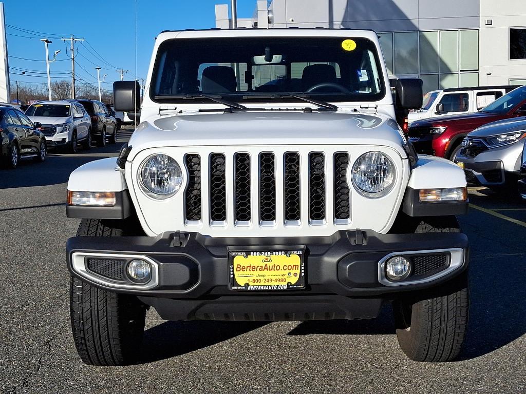 used 2023 Jeep Gladiator car, priced at $33,974