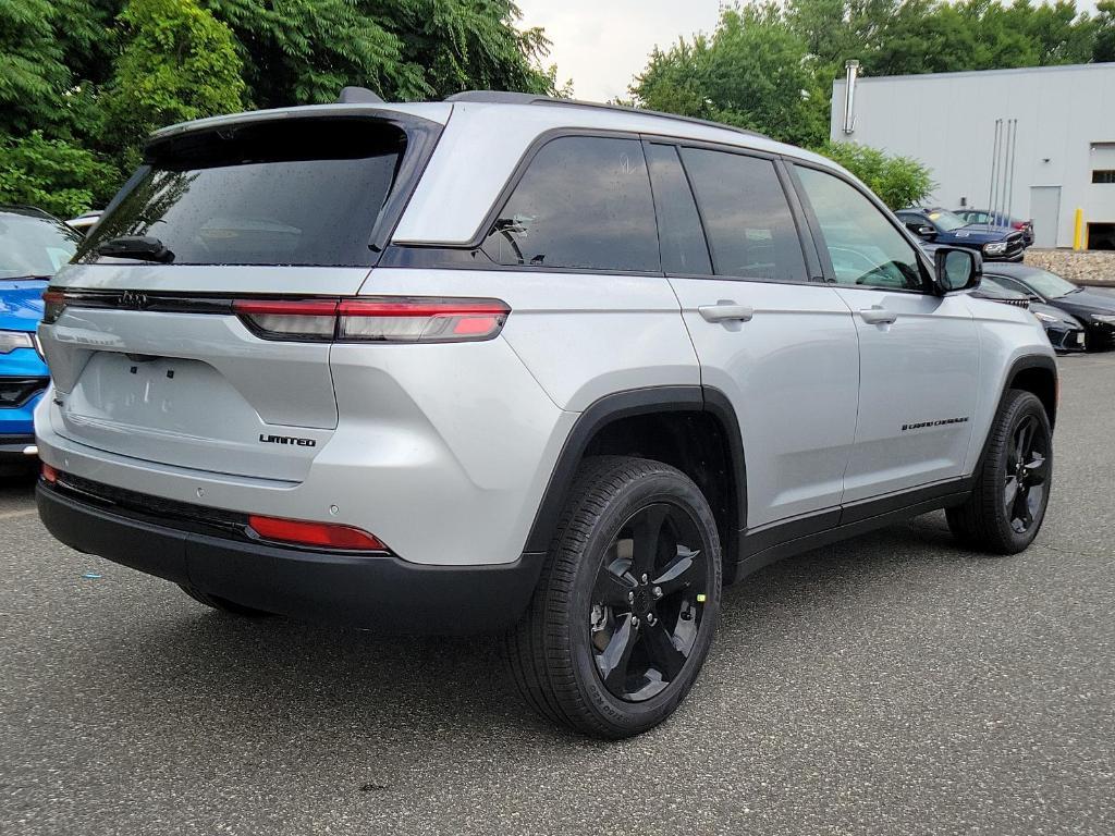 new 2024 Jeep Grand Cherokee car, priced at $52,455