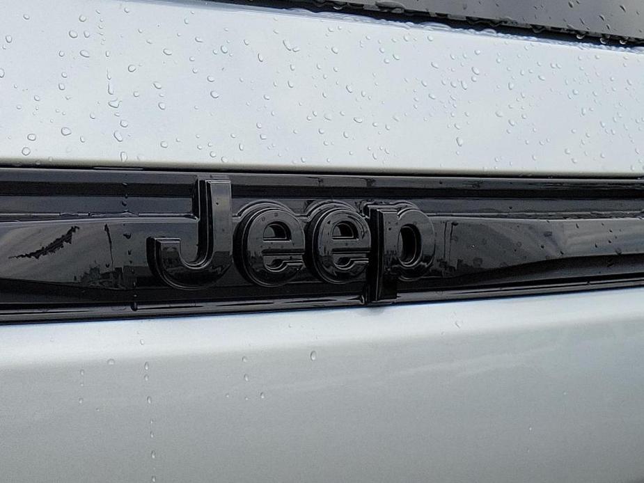 new 2024 Jeep Grand Cherokee car, priced at $52,455