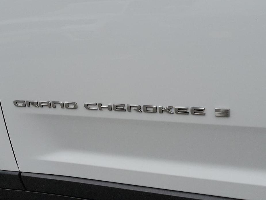 new 2024 Jeep Grand Cherokee L car, priced at $40,625