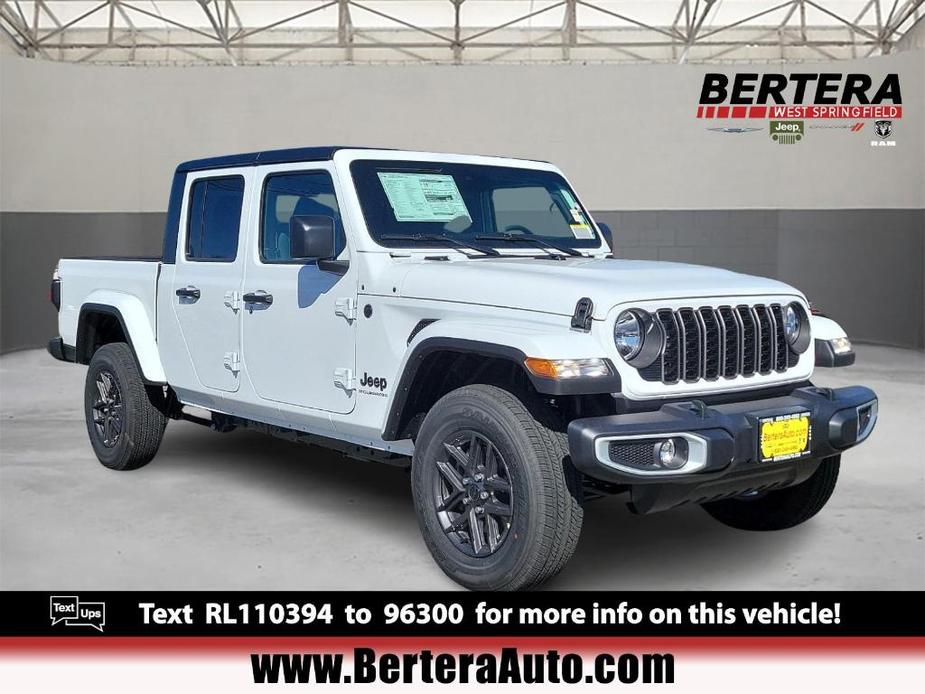 new 2024 Jeep Gladiator car, priced at $42,235