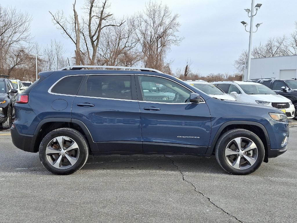 used 2021 Jeep Cherokee car, priced at $23,400