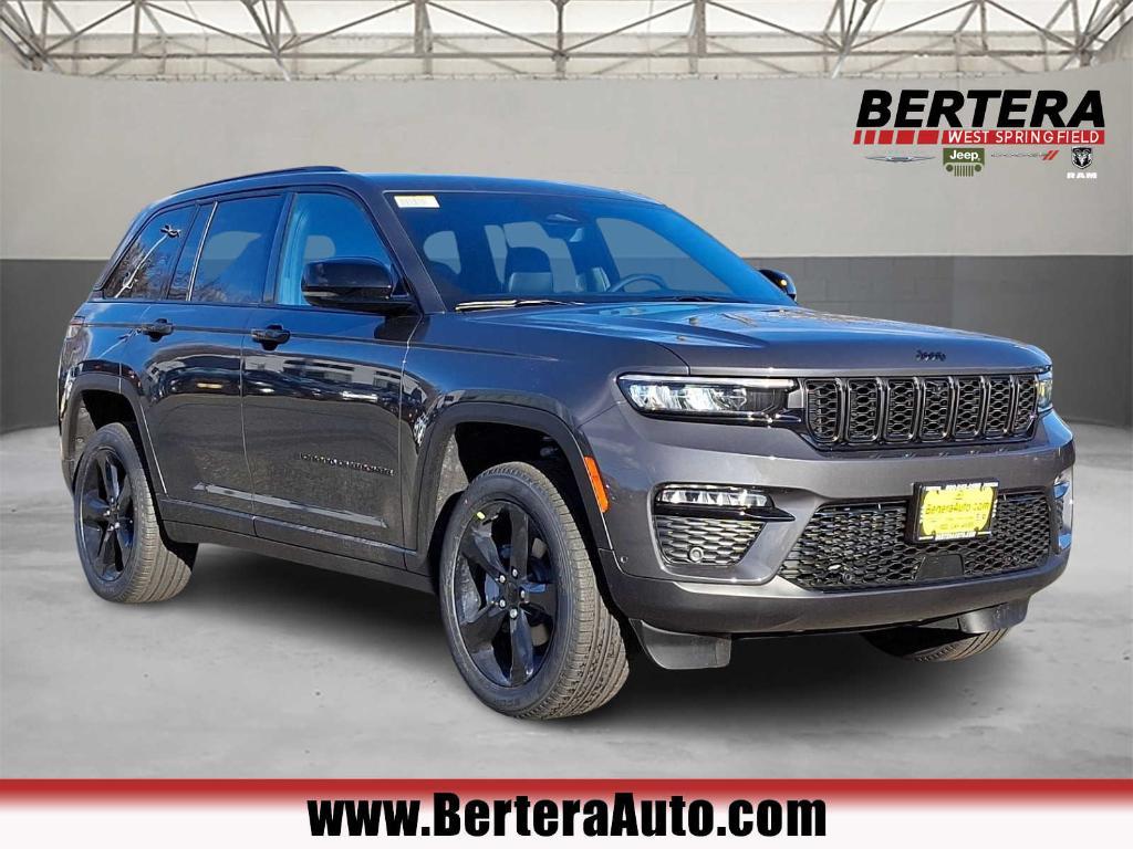 new 2025 Jeep Grand Cherokee car, priced at $56,730