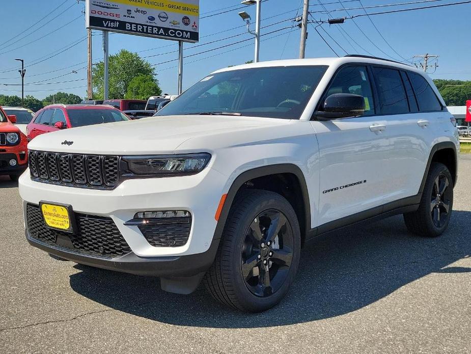 new 2024 Jeep Grand Cherokee car, priced at $51,860