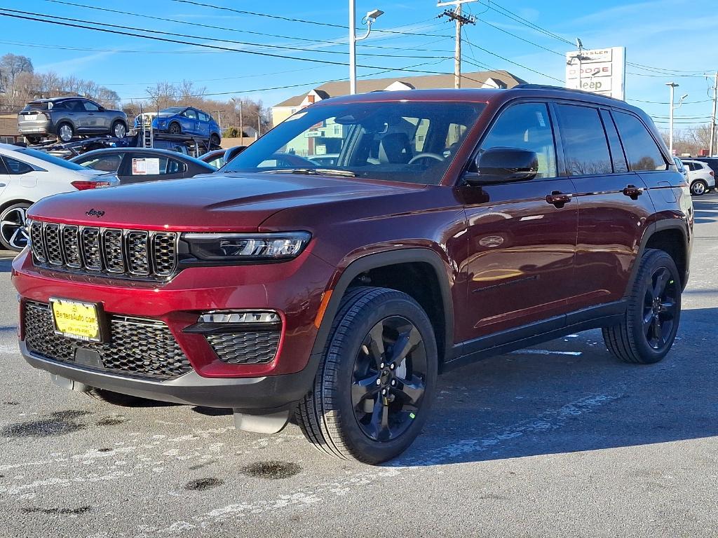 new 2025 Jeep Grand Cherokee car, priced at $49,305