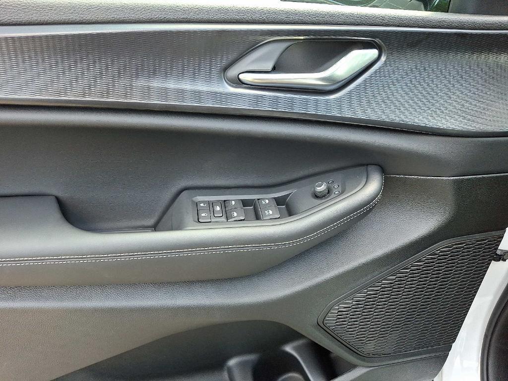 new 2025 Jeep Grand Cherokee car