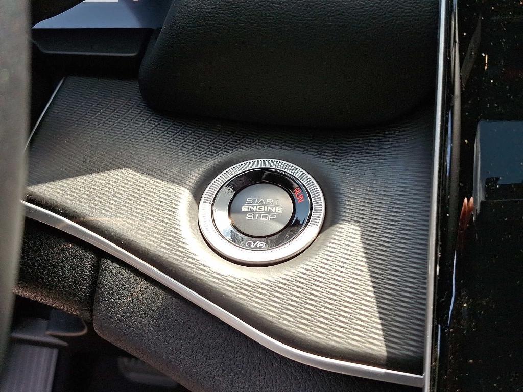 new 2025 Jeep Grand Cherokee car