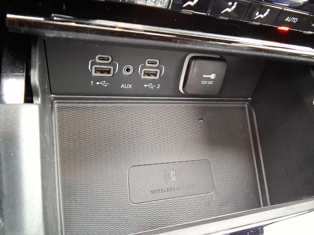 new 2025 Jeep Grand Cherokee L car