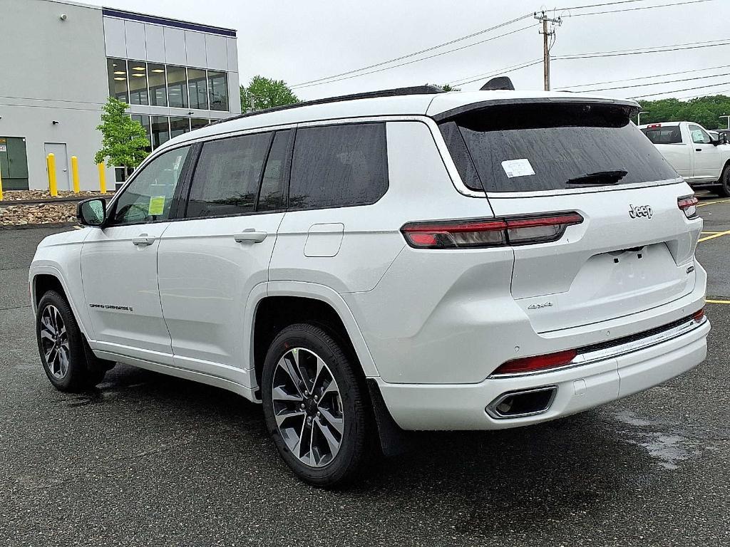 new 2025 Jeep Grand Cherokee L car