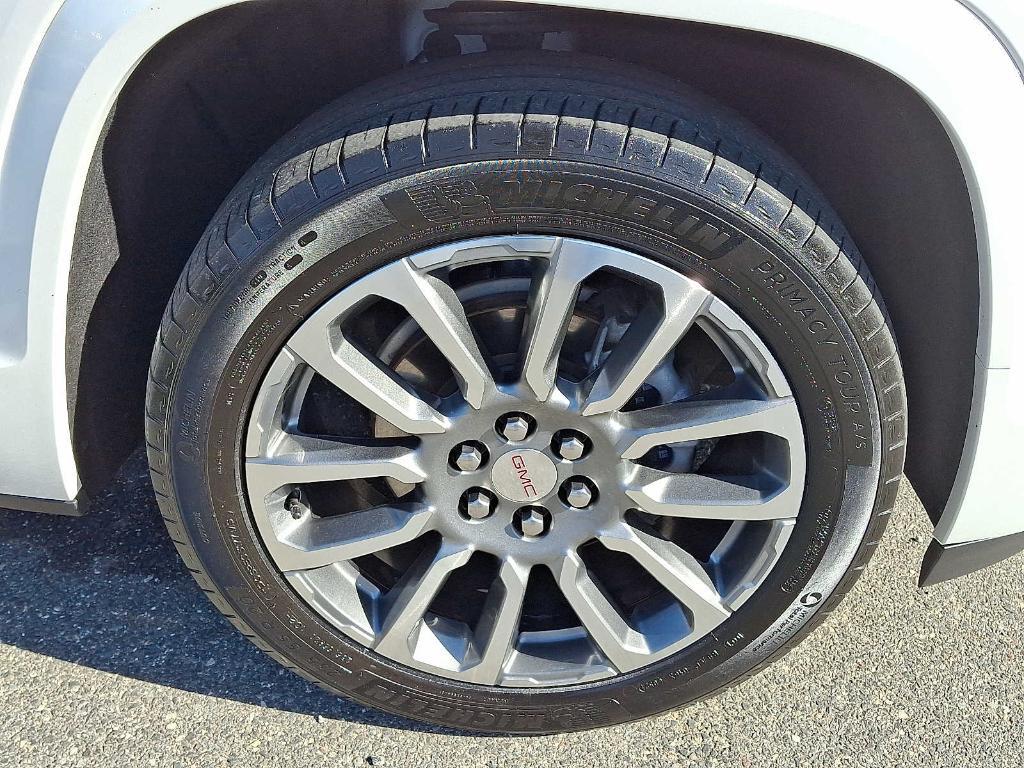 used 2021 GMC Acadia car, priced at $29,876