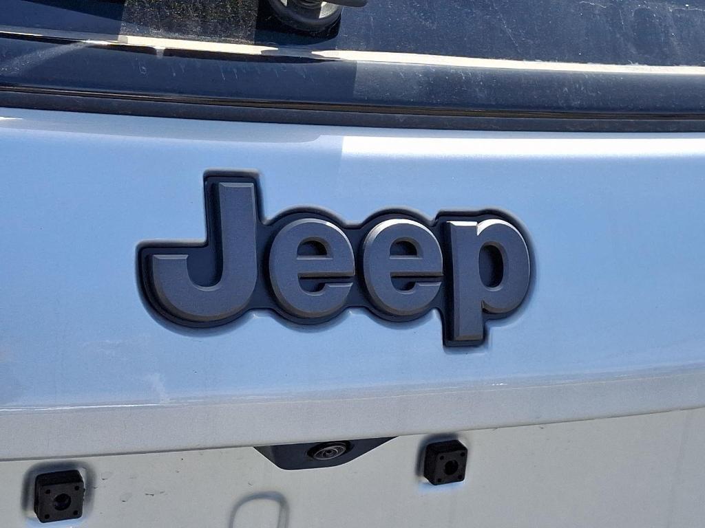 new 2025 Jeep Compass car, priced at $35,835