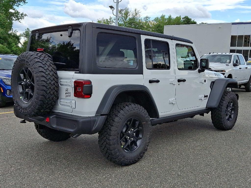 new 2025 Jeep Wrangler car, priced at $51,386