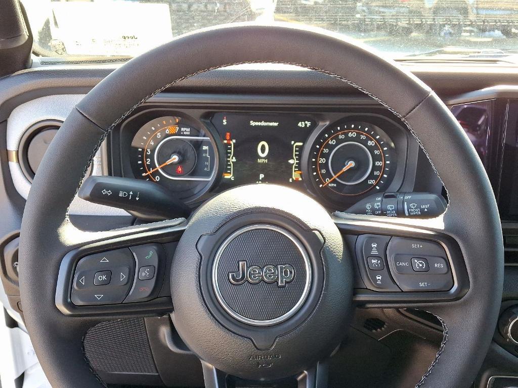new 2025 Jeep Wrangler car, priced at $52,550