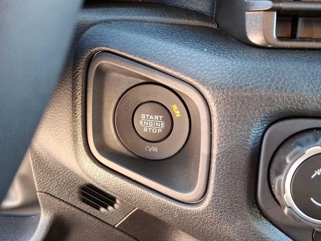 new 2025 Jeep Wrangler car, priced at $54,445