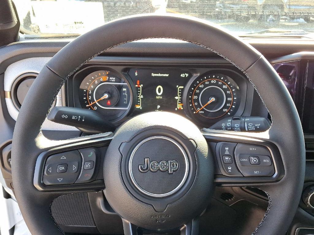 new 2025 Jeep Wrangler car, priced at $54,445