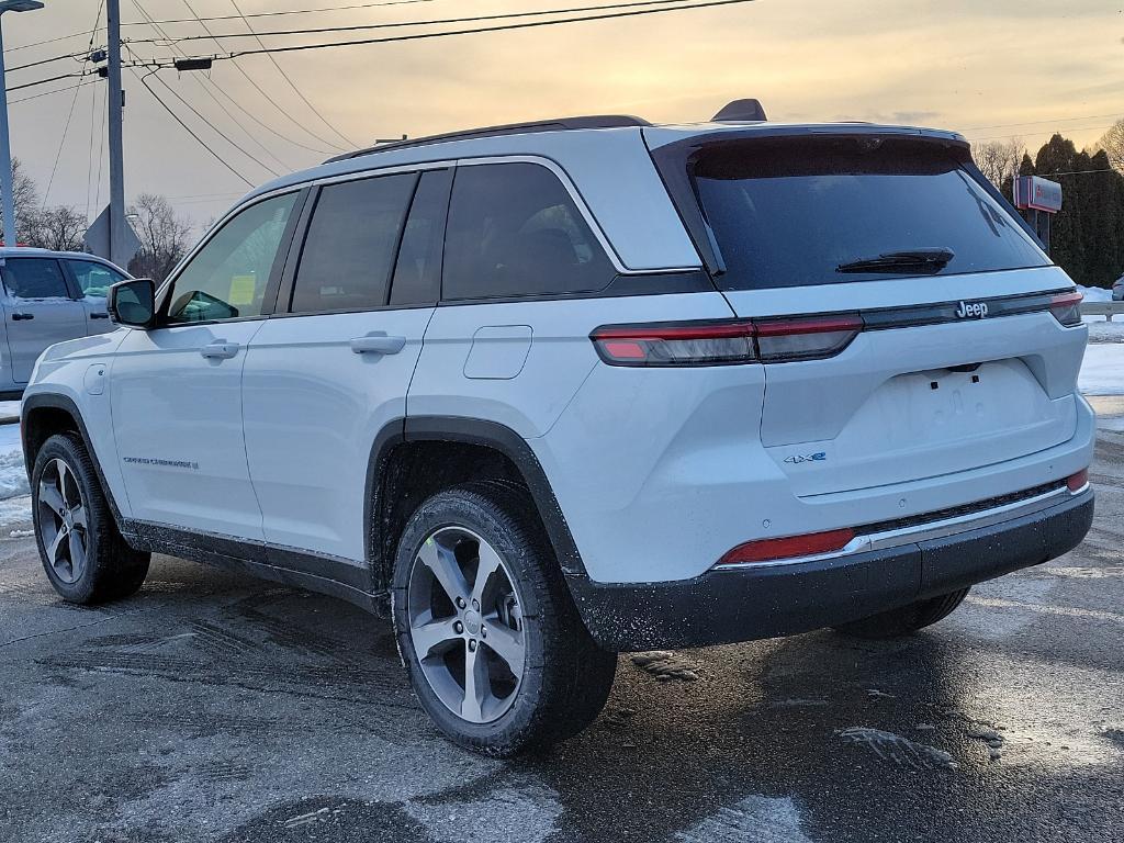 new 2024 Jeep Grand Cherokee 4xe car, priced at $55,830