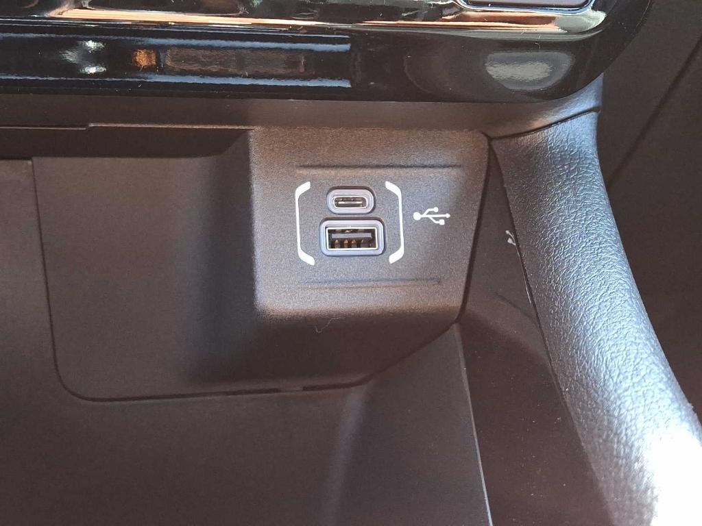 new 2025 Jeep Compass car, priced at $33,835