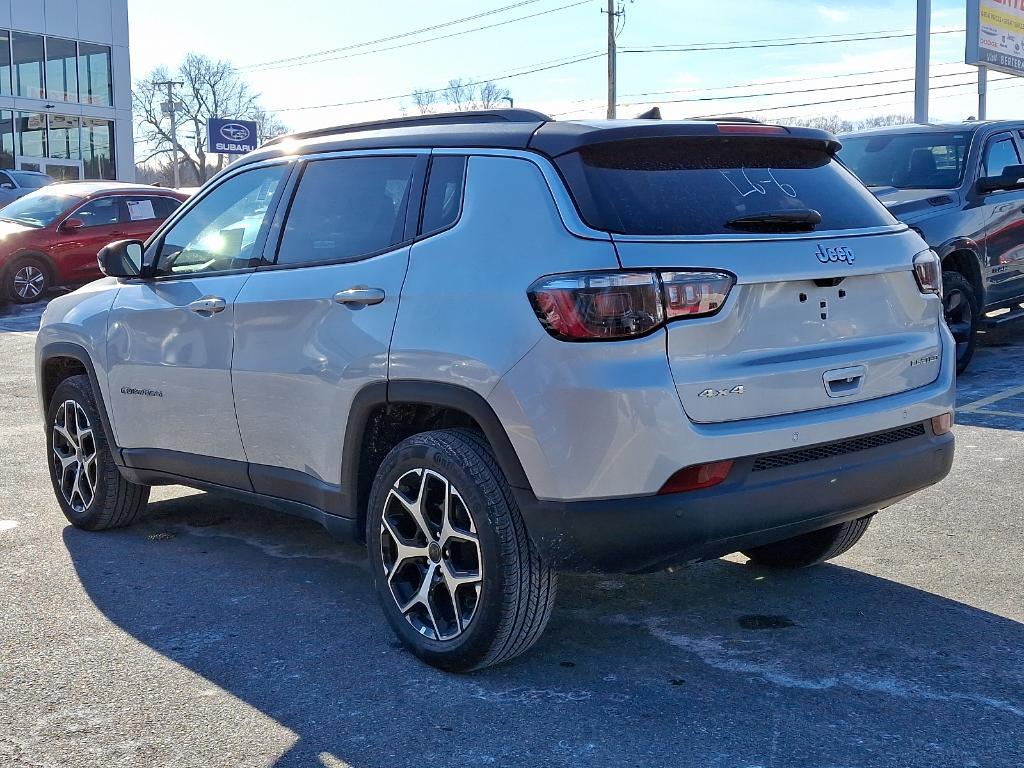 new 2025 Jeep Compass car, priced at $33,710